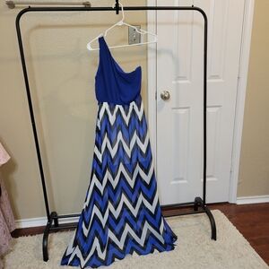 Xtaren semi formal One Shoulder Blue/White/Black Cheron Maxi Dress size S